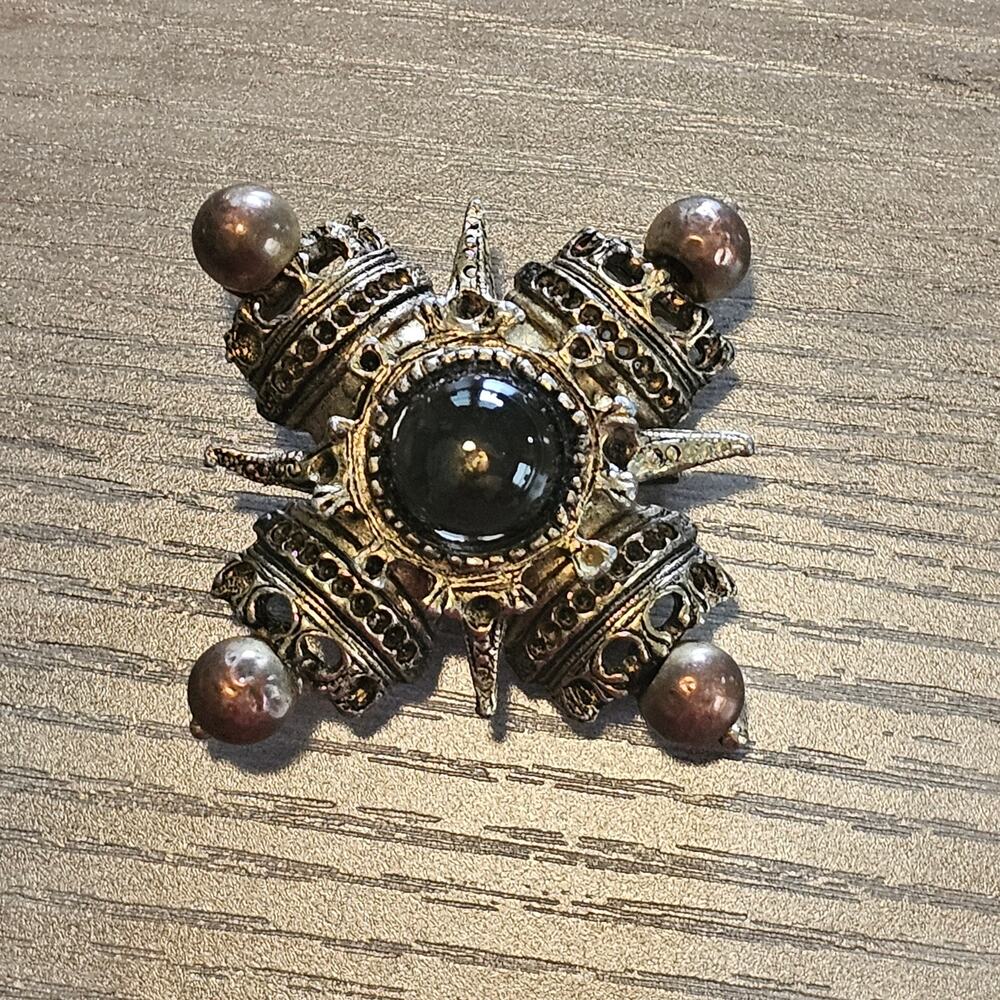 Vintage Celtic Bronze Maltese Cross Brooch with Smoky Cabochon - Picture 6 of 6